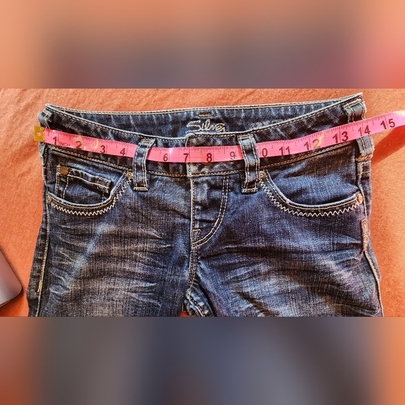 Silver Jeans - Picture 13 of 14